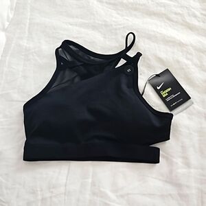 NWT Nike sports bra with cool mesh and cut-out detail